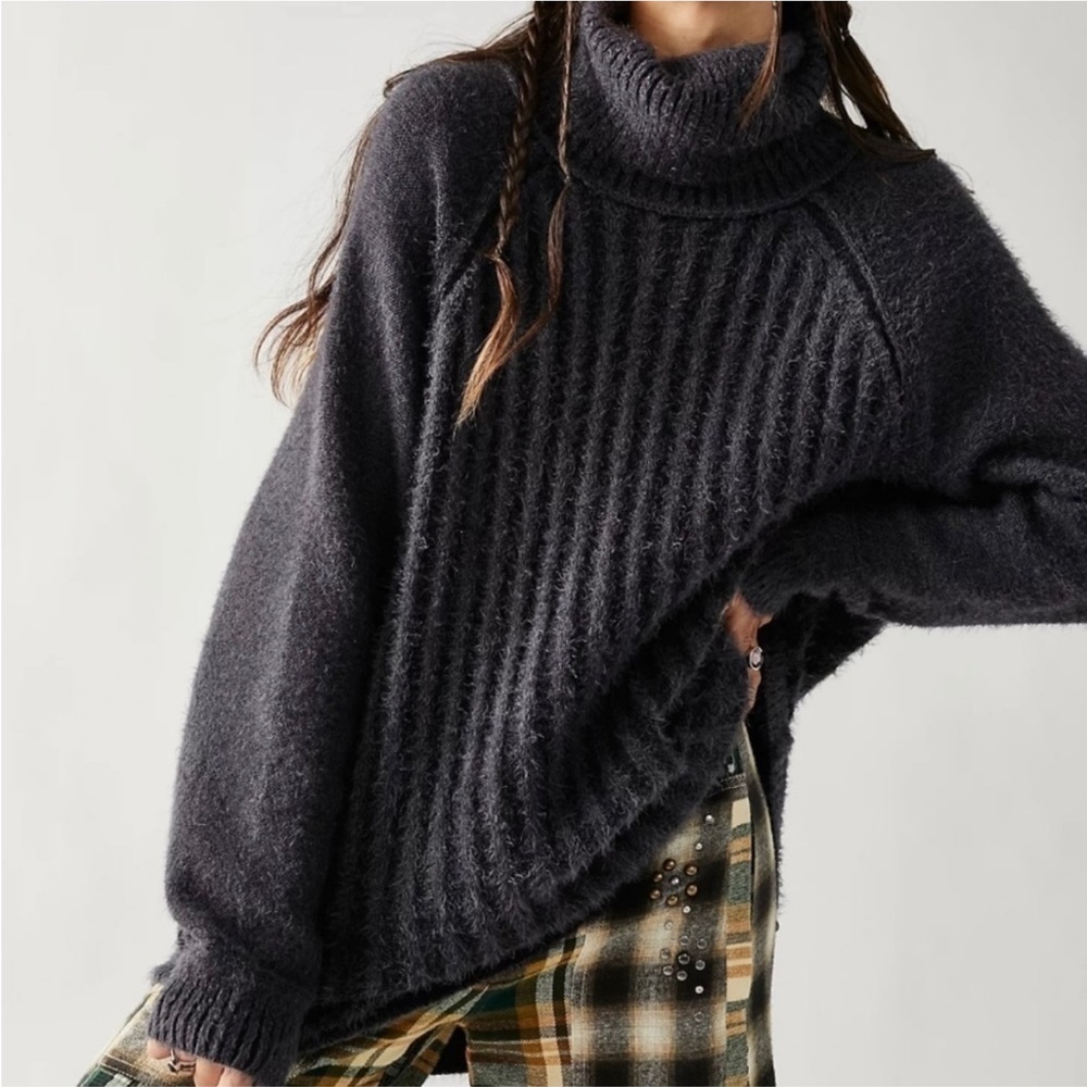 FREE PEOPLE BIG CITY TURTLENECK Grey SWEATER Size S - Picture 8 of 15